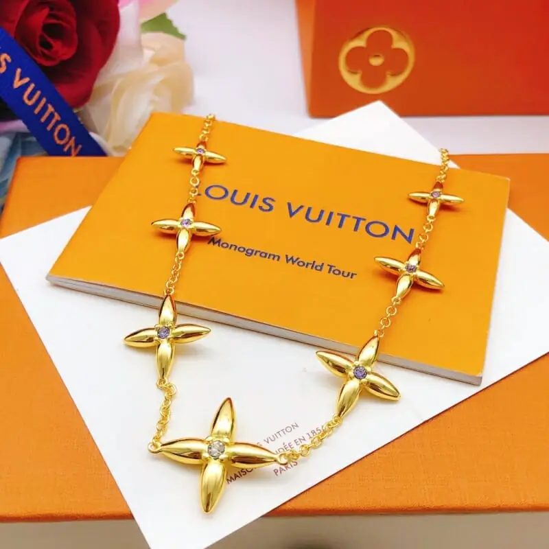 louis vuitton collier s_122b7254